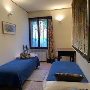 Artistico - Artistic Flat In Front Of Guggenheim Collection Italy