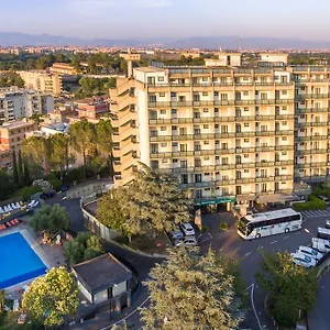 επισκεφθείτε το ξενοδοχείο