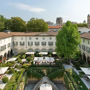 Four Seasons Hotell